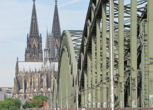 https://touren-termine.adfc.de/radveranstaltung/193454-mit-dem-rad-zum-kolner-dom