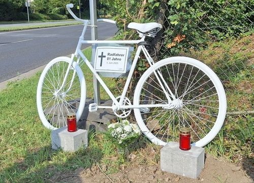 https://touren-termine.adfc.de/radveranstaltung/196433-ride-of-silence-gedenkfahrt