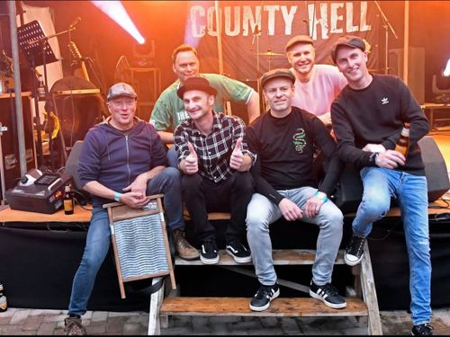 https://cms.kulturrampe.de/event/boys-from-the-county-hell/