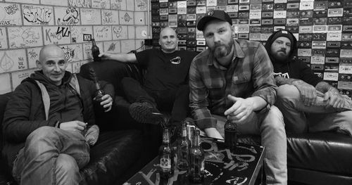 L.A.K. / VIVA PUNK! / MYNDRA