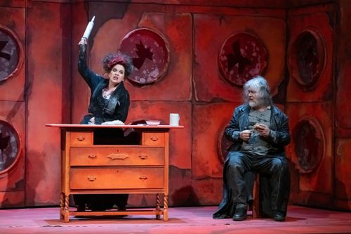 https://theater-kr-mg.de/spielplan/sweeney-todd/
